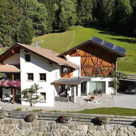 Haus Evelin * Sankt Leonhard im Pitztal