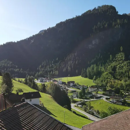 Haus Evelin شقة *