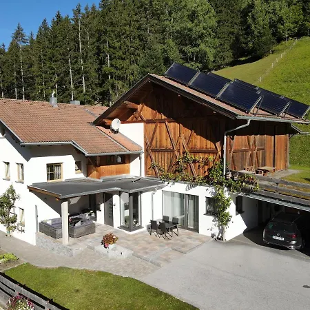 Haus Evelin