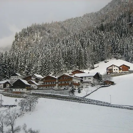 Haus Evelin Sankt Leonhard im Pitztal